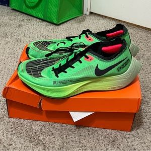 Nike Zoom Vaporfly Next 2% size 11.5 worn twice